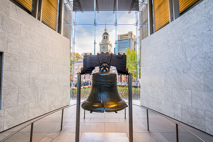 The Liberty Bell in Philadelphia , Pennsylvania